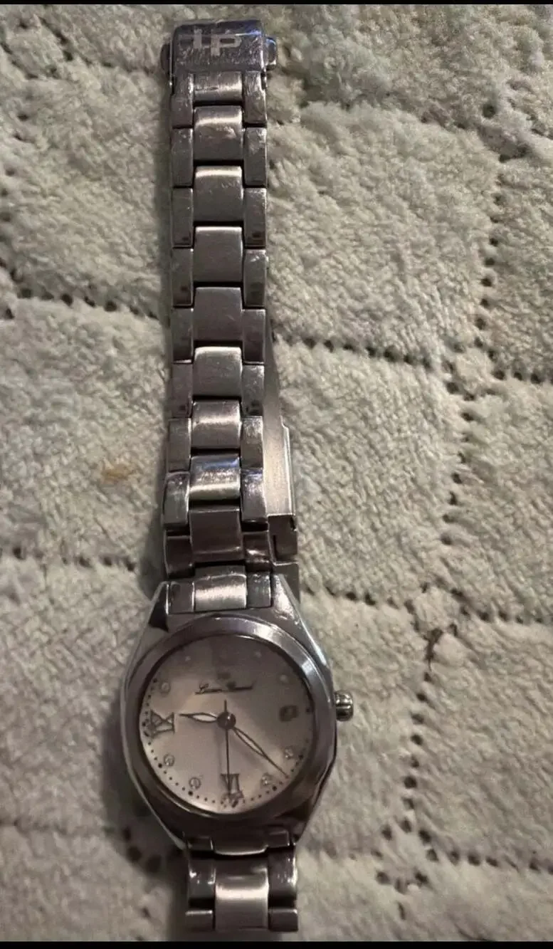 Lucien Piccard Women’s Watch Mother of Pearl Dial Stainless Steel Quartz 251026L